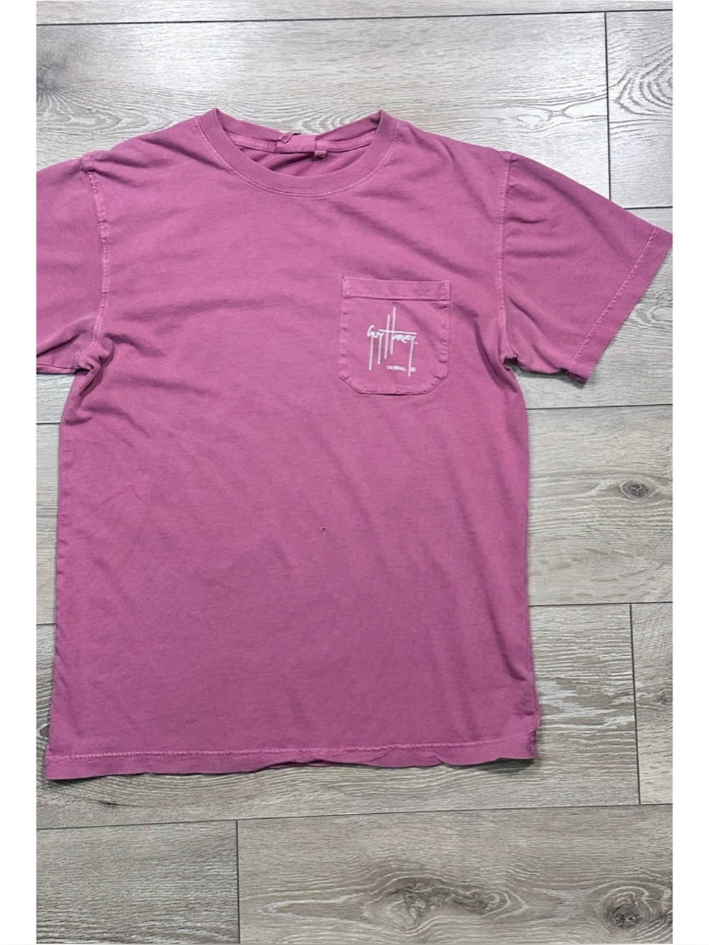 Guy Harvey Vintage Dusty Rose Marlin Yellowfin Tuna Pocket Tee *Flaw*